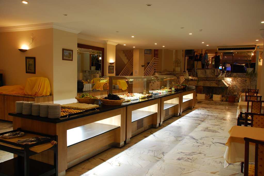 ตันตัส บีช โฮเต็ล อัลตินคุม Hotel ดีดิม ร้านอาหาร รูปภาพ